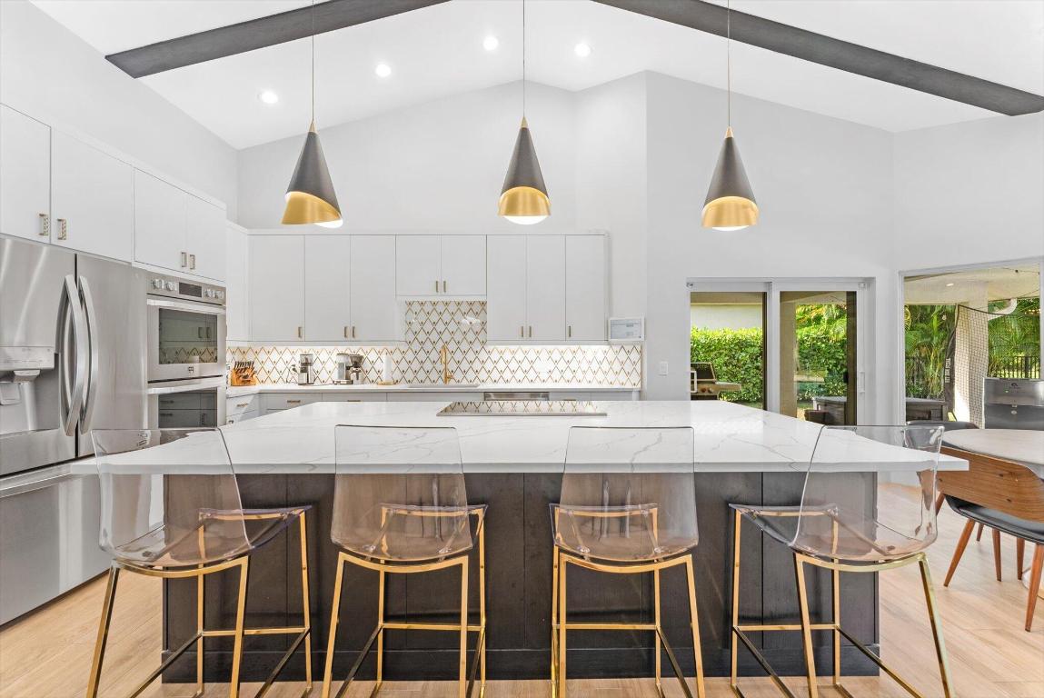 4429 Woodfield Boulevard