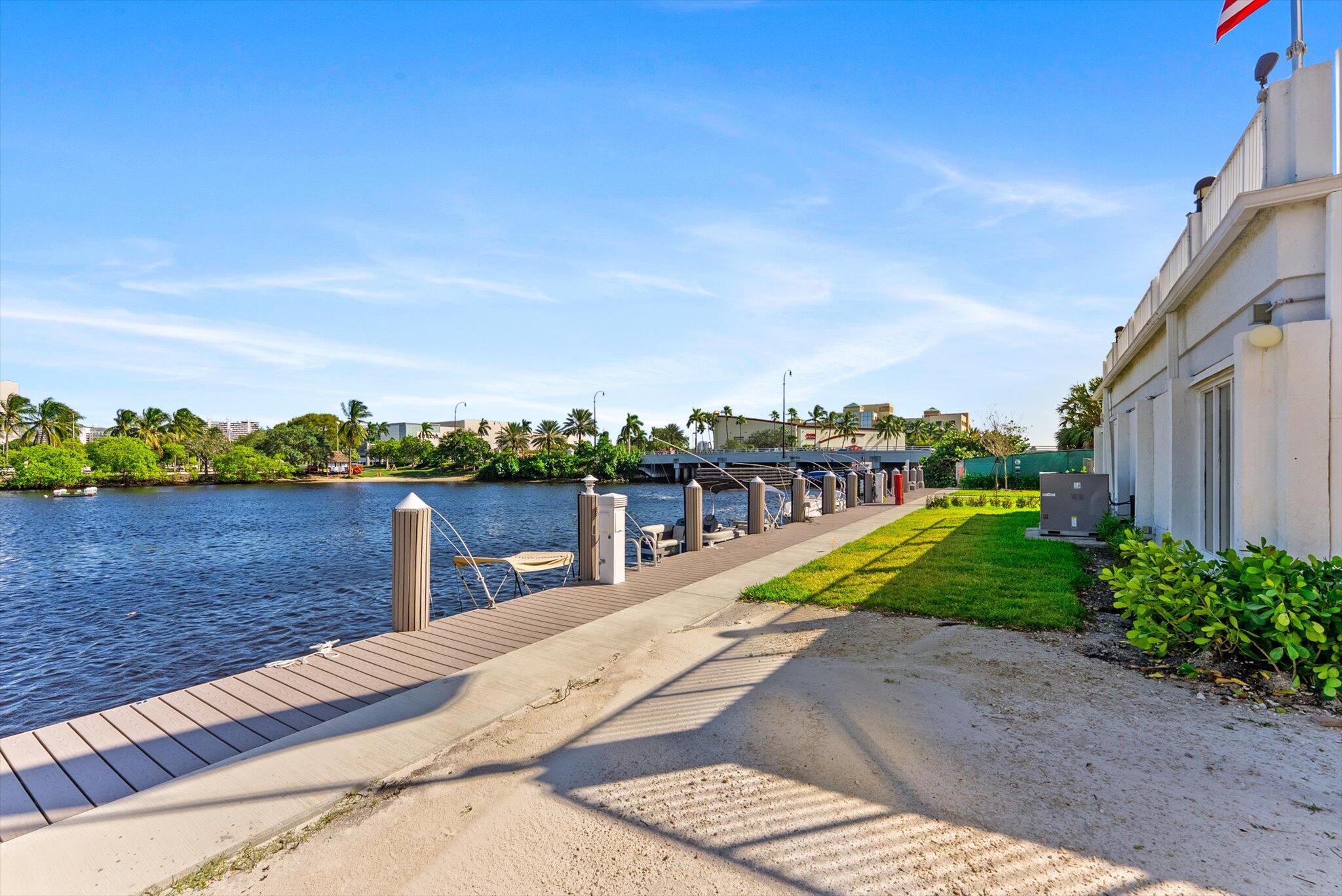 1160 N Federal Highway 221, Fort Lauderdale Unit: 221