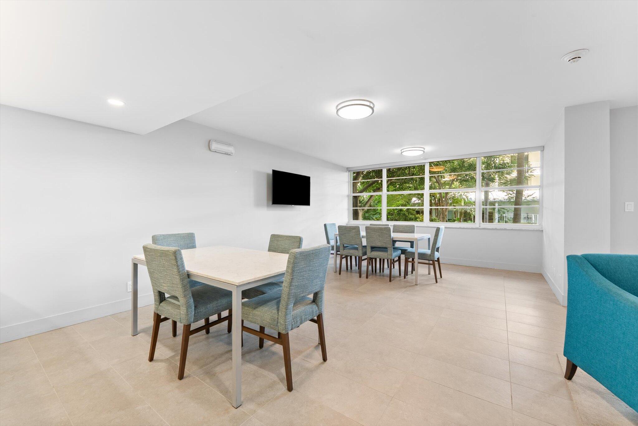 1160 N Federal Highway 221, Fort Lauderdale Unit: 221