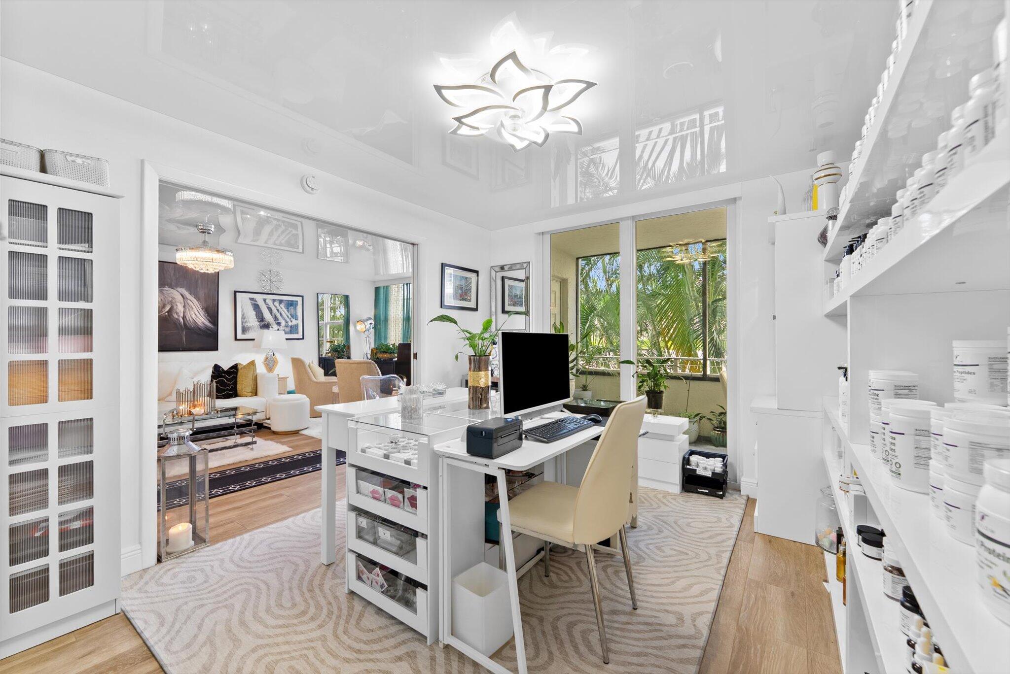 1160 N Federal Highway 221, Fort Lauderdale Unit: 221