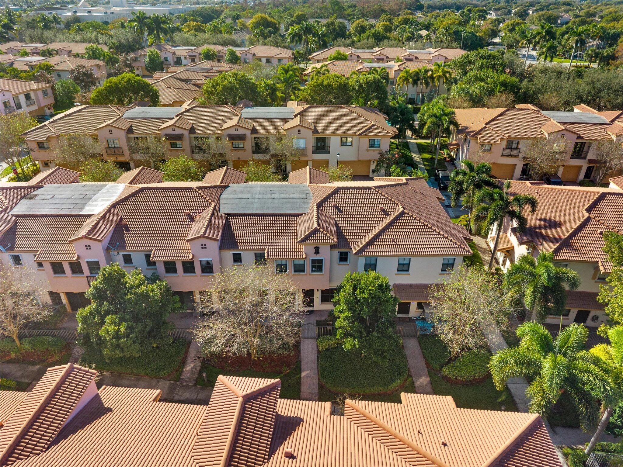 4735 Preserve Street, Coconut Creek