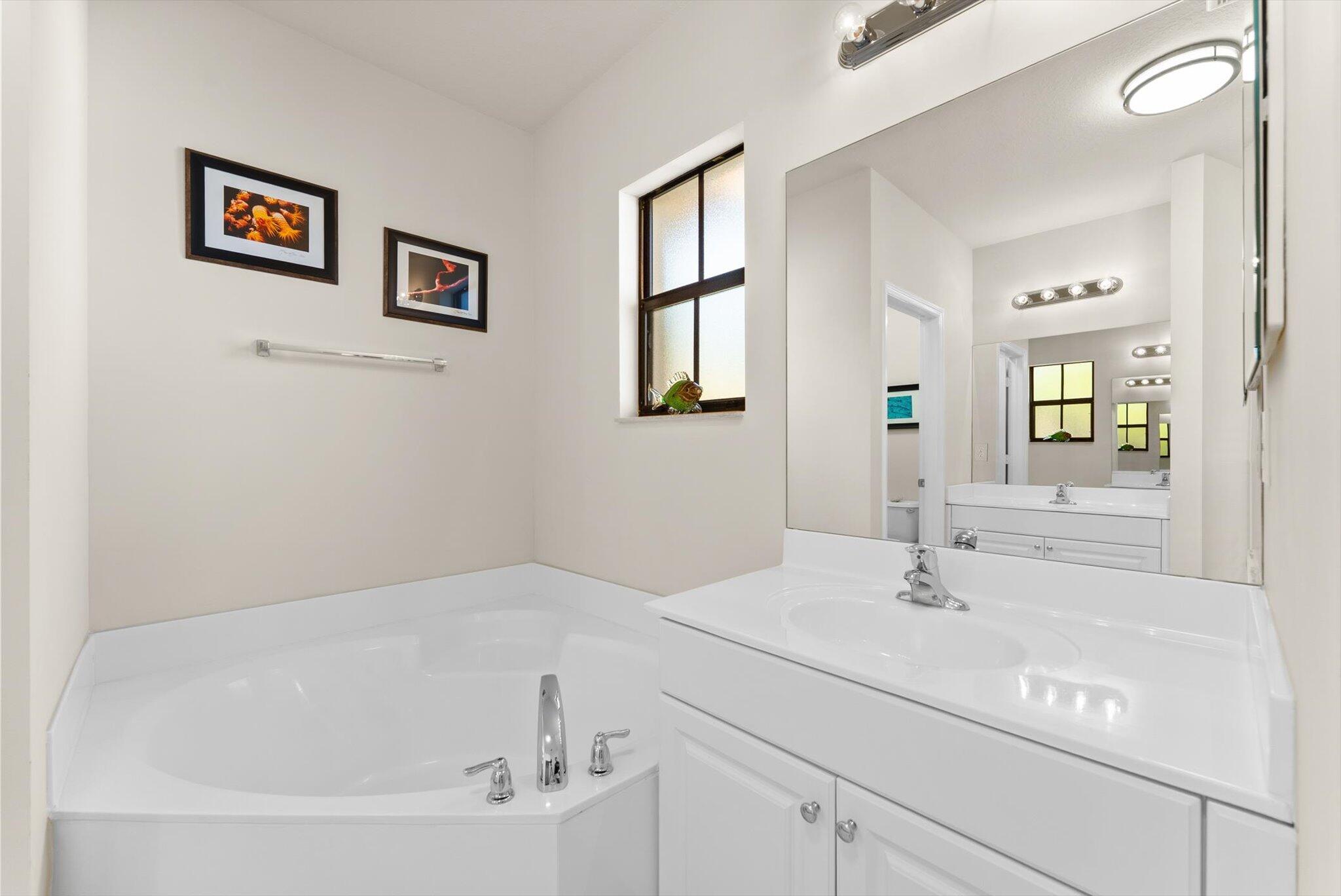 4735 Preserve Street, Coconut Creek