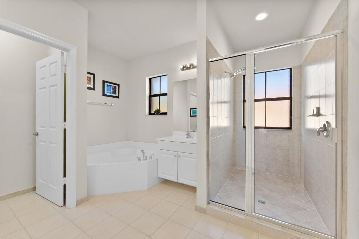 4735 Preserve Street, Coconut Creek