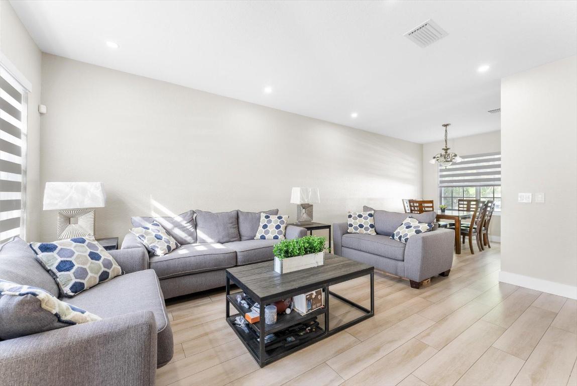 5309 Eagle Cay Court, Coconut Creek