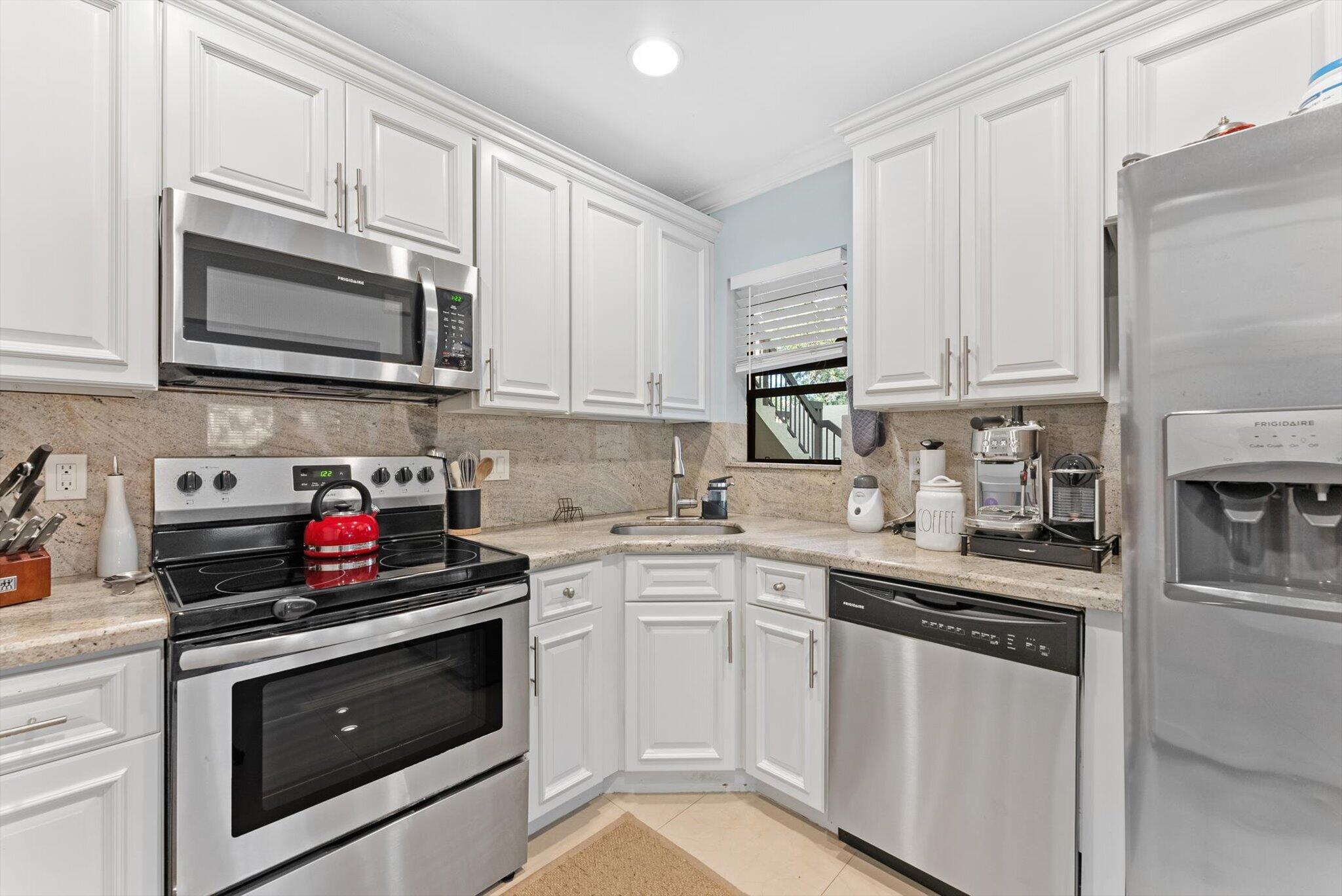 4475 Carambola Circle S 27328