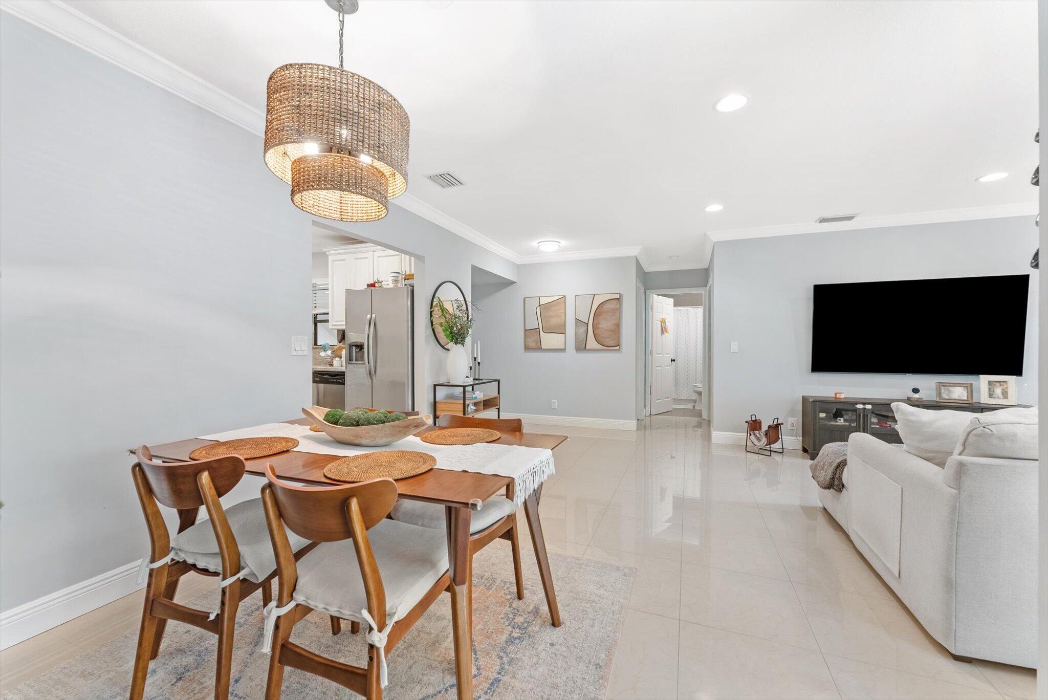 4475 Carambola Circle S 27328