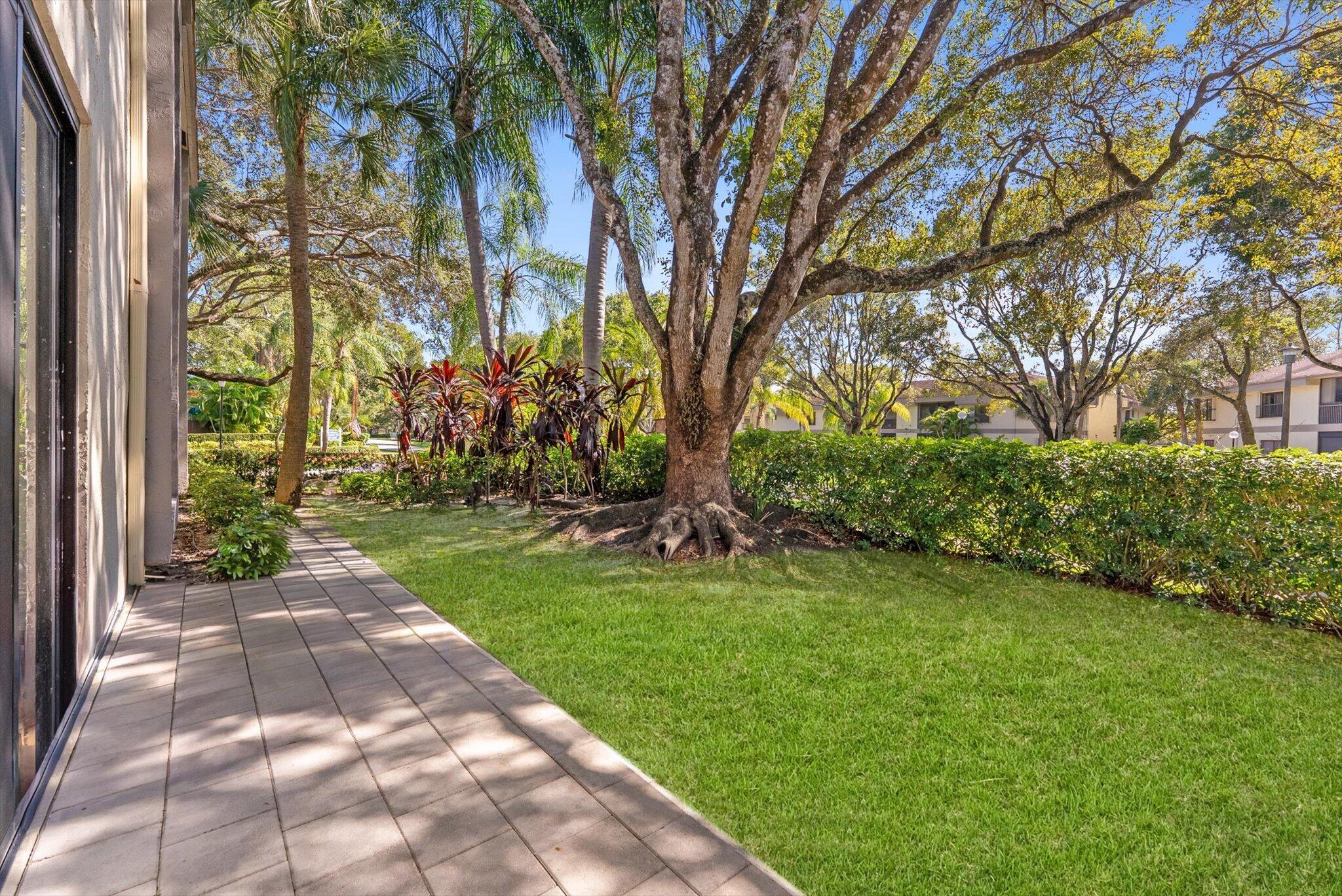 4475 Carambola Circle S 27328