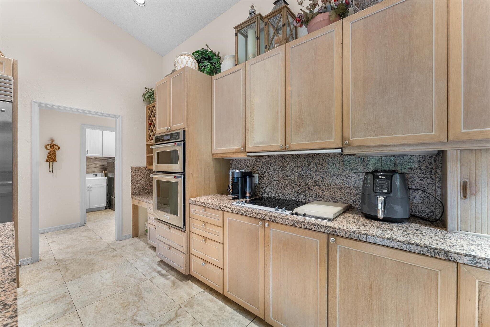 7276 Sidonia Court