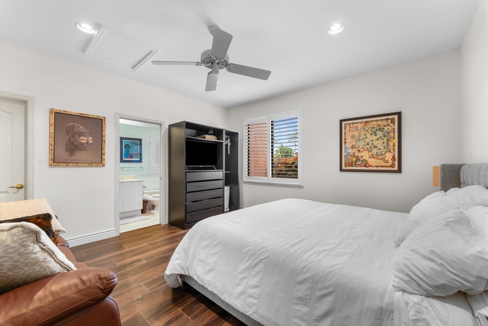 7276 Sidonia Court