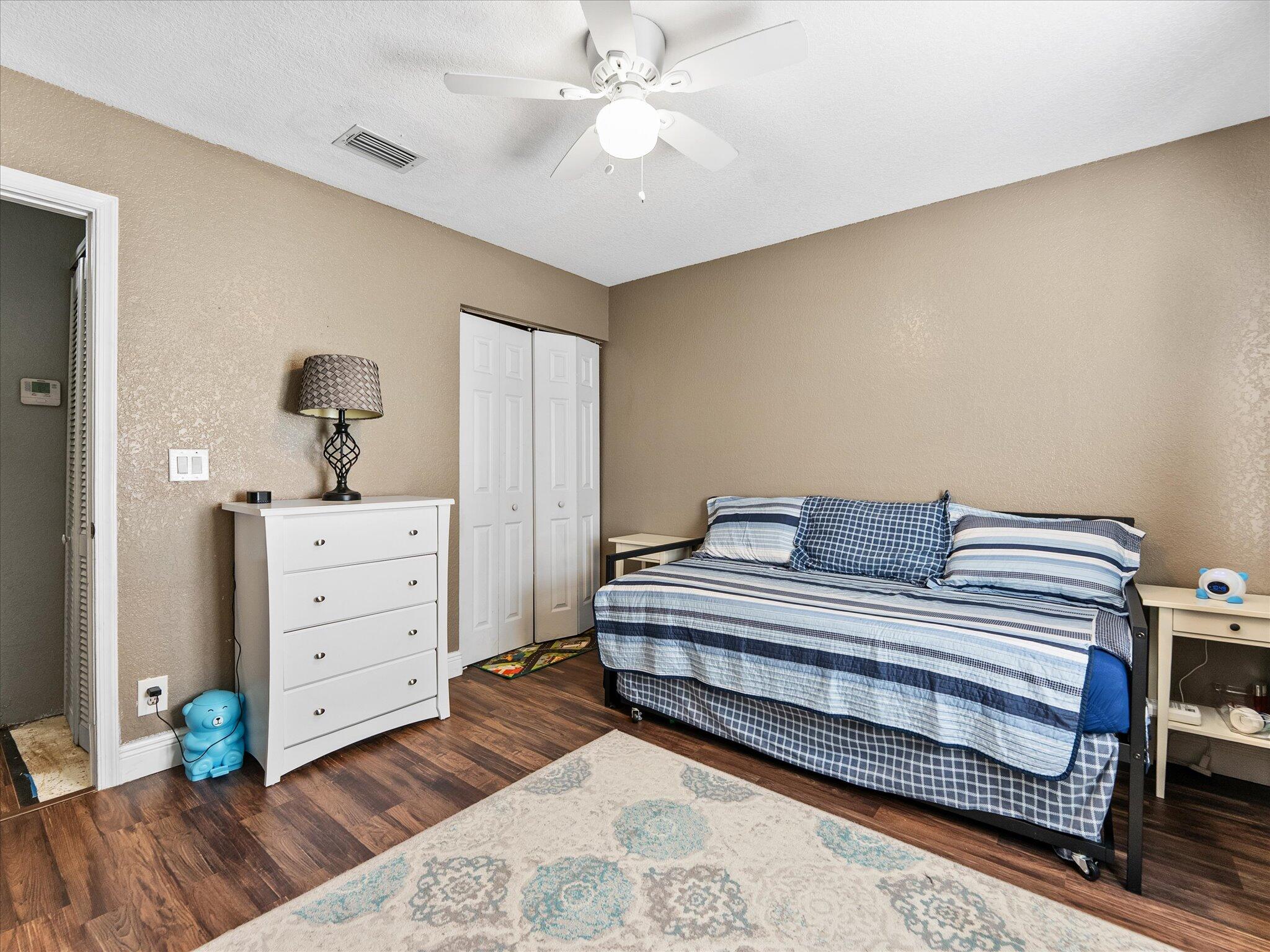 3422 Commodore Court