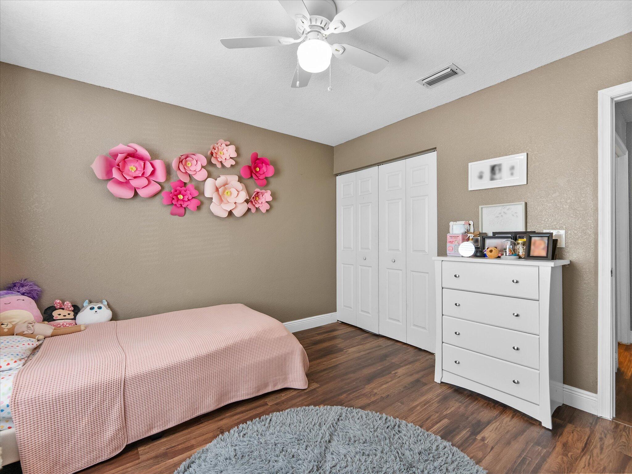 3422 Commodore Court