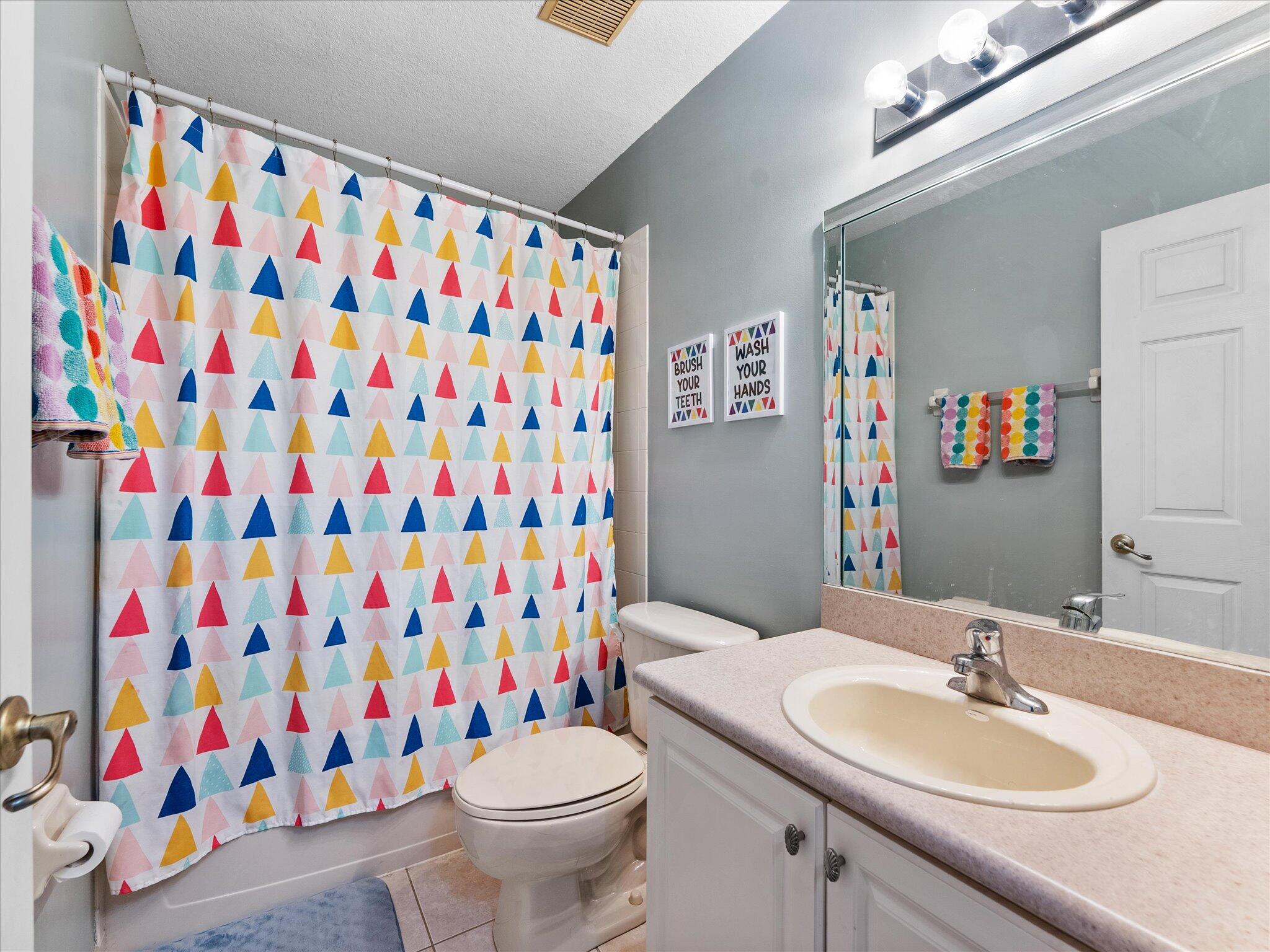 3422 Commodore Court