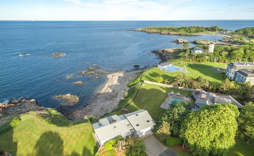 11 Spouting Horn Road