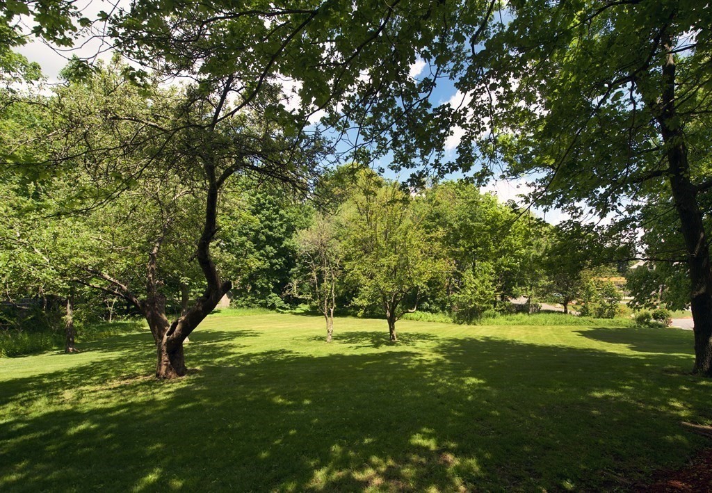 11 Spouting Horn Road