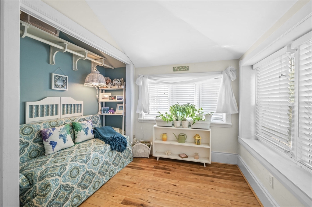 50 Breezy Hill Terrace