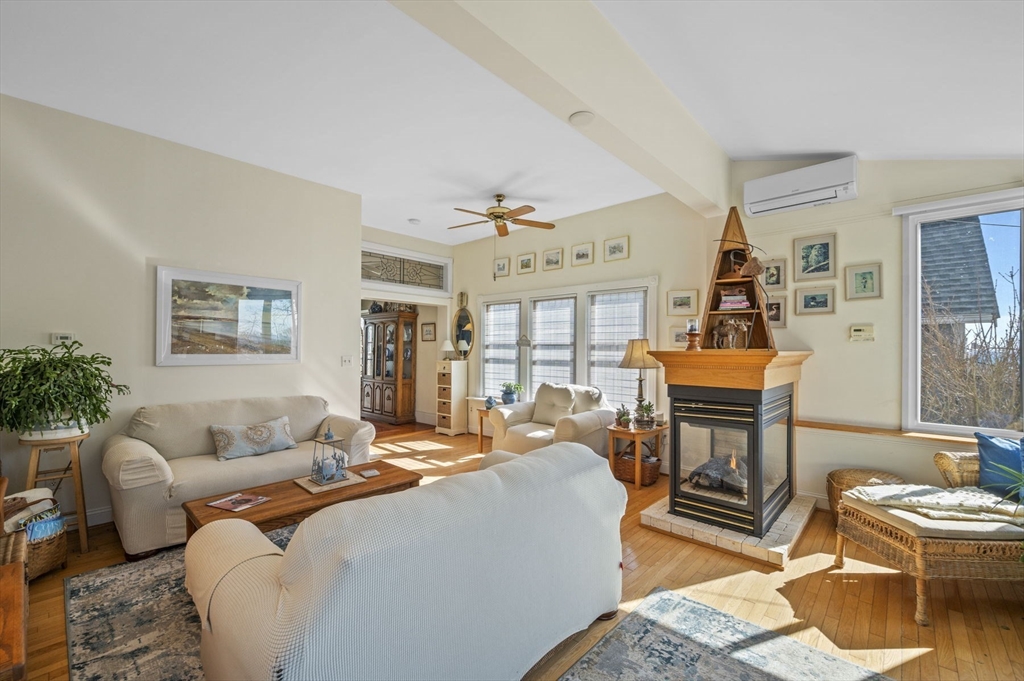 50 Breezy Hill Terrace