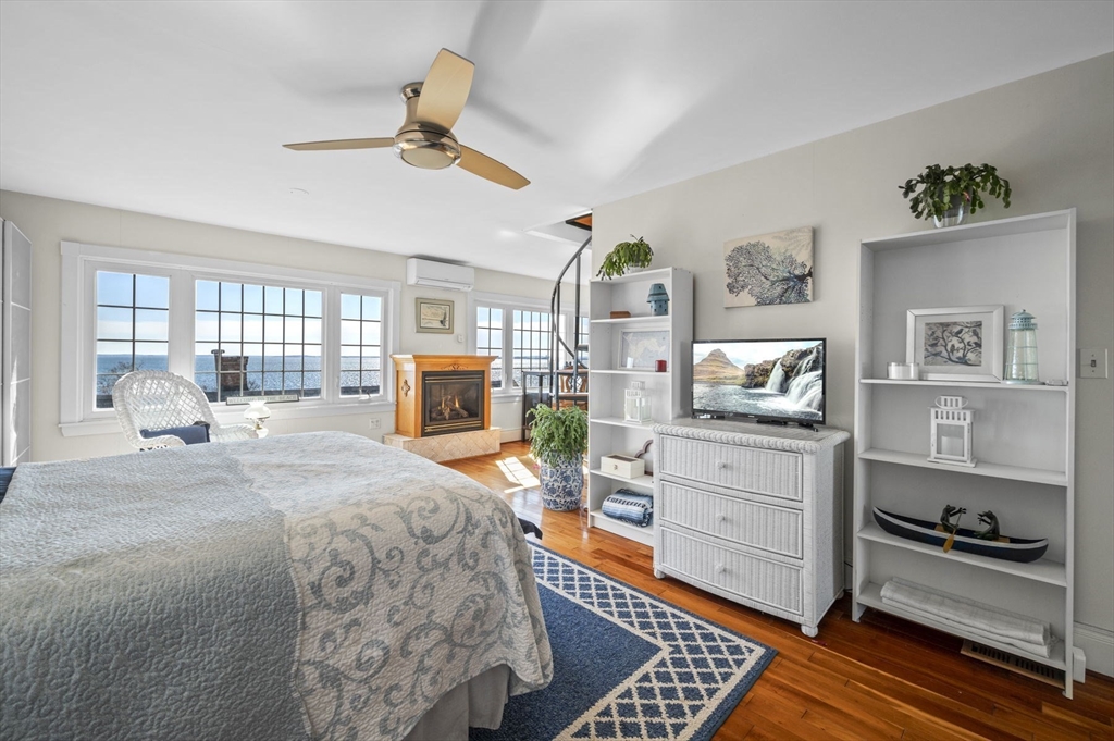 50 Breezy Hill Terrace