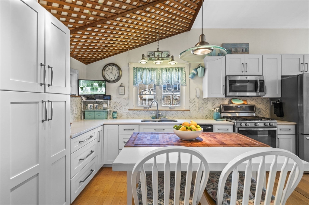 50 Breezy Hill Terrace