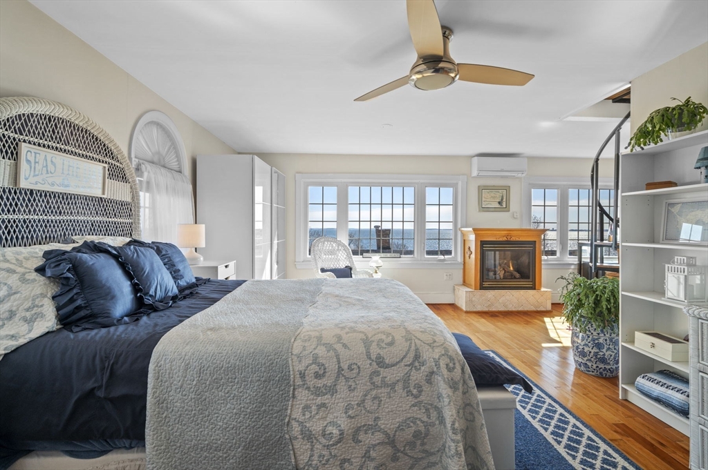 50 Breezy Hill Terrace