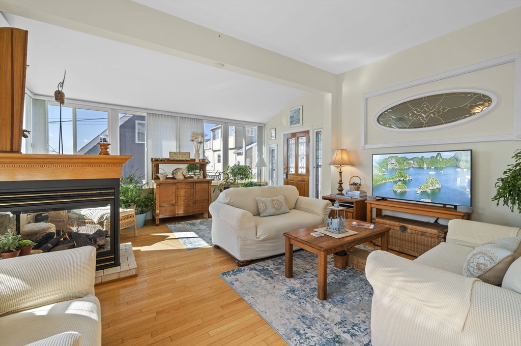 50 Breezy Hill Terrace