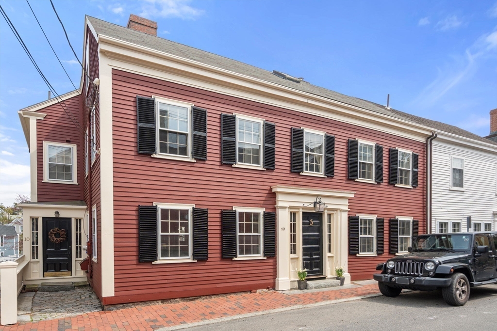 10 Hooper St.