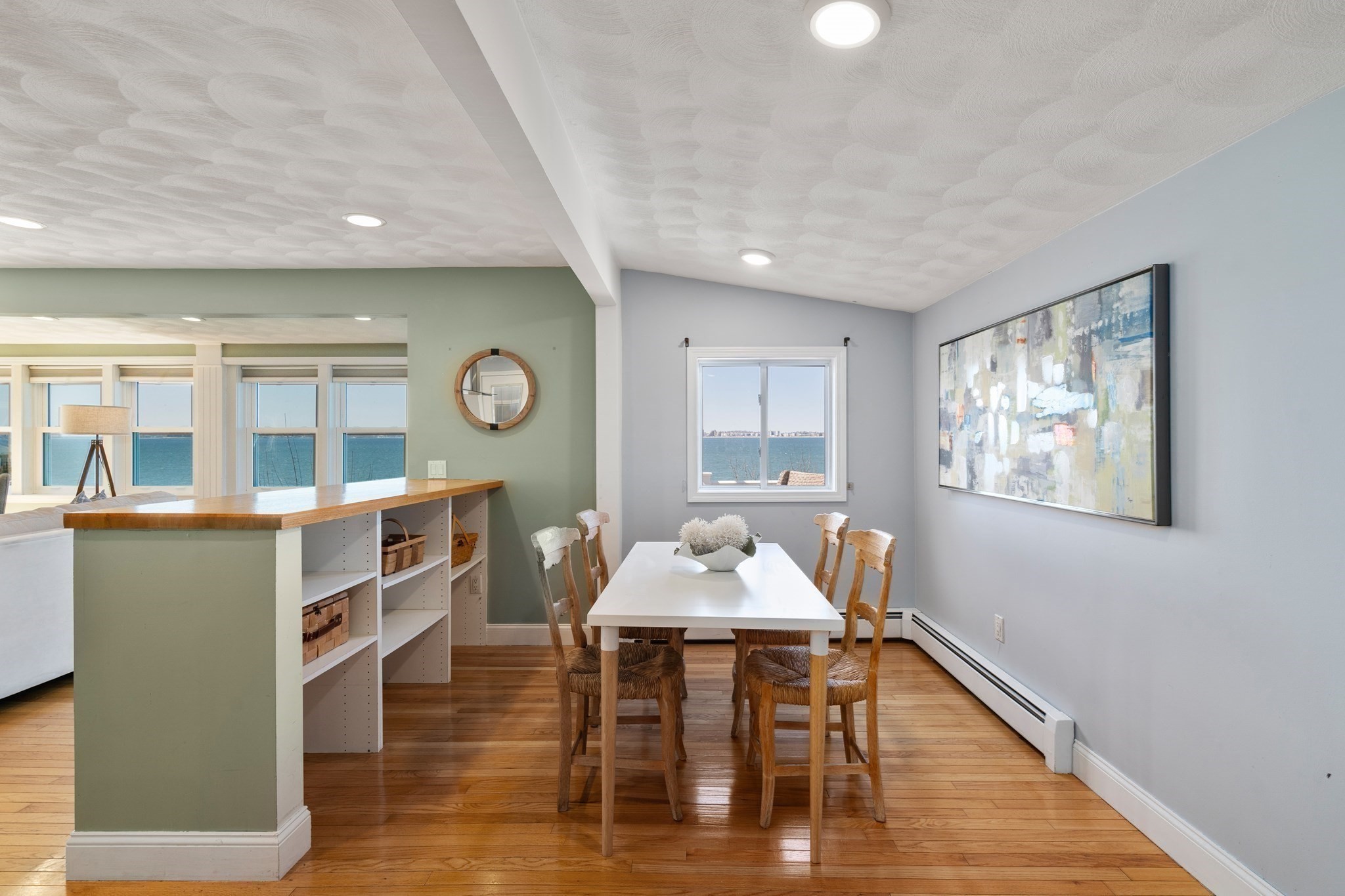 43 Maple Ave.