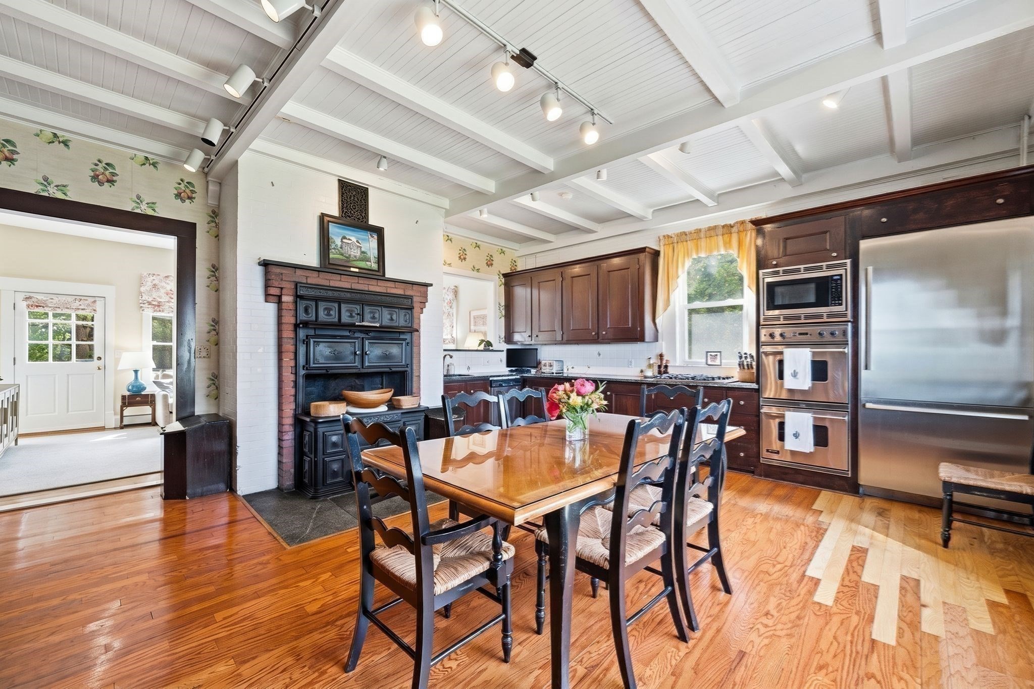 374 Nahant Road