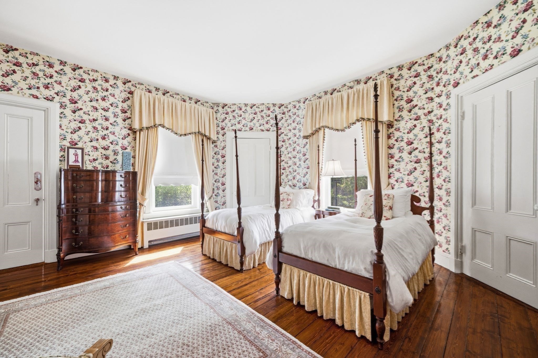 374 Nahant Road