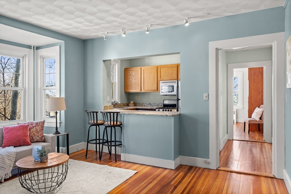 299 Nahant Road Unit: 9