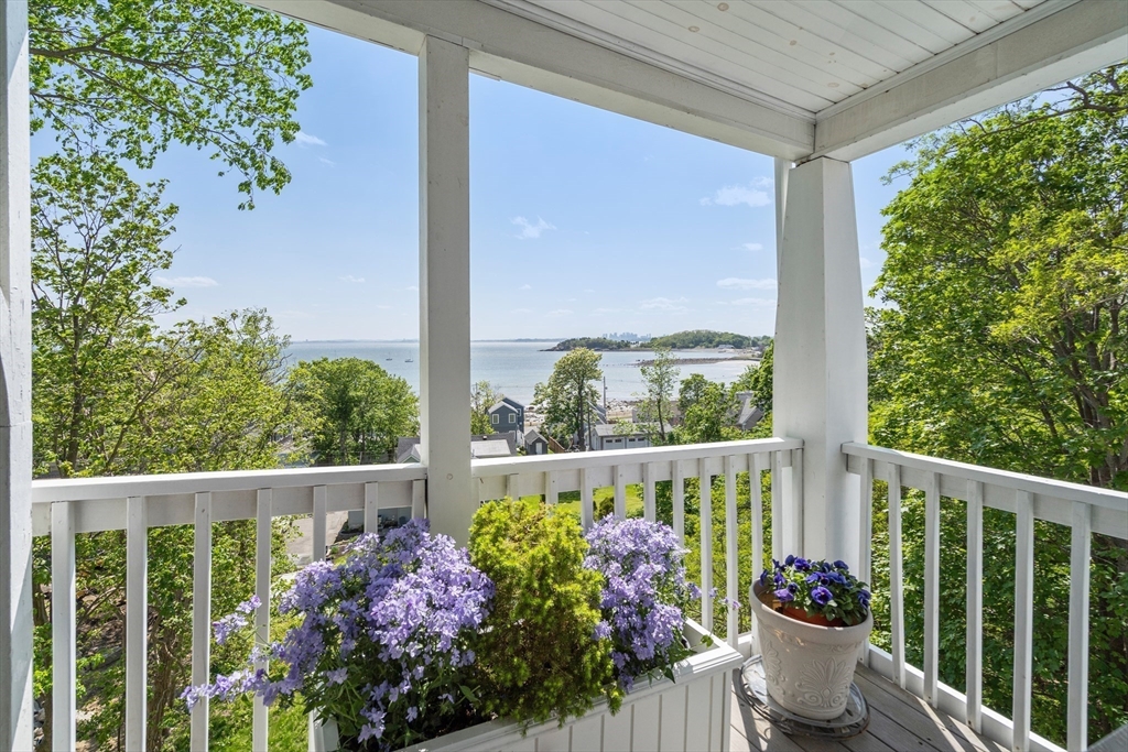 299 Nahant Road Unit: 9