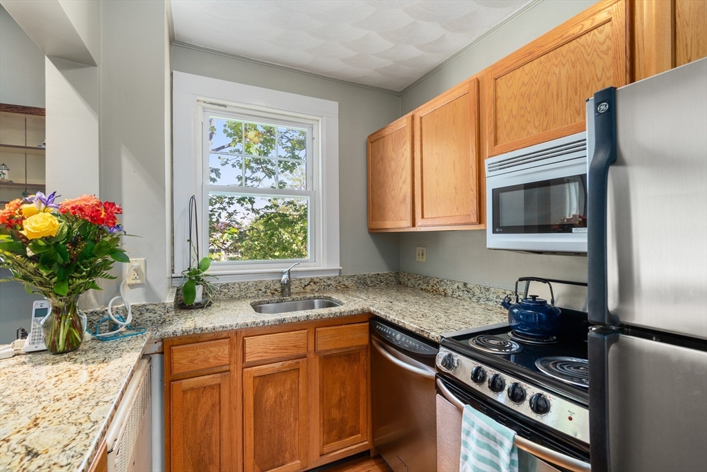 299 Nahant Road Unit: 9