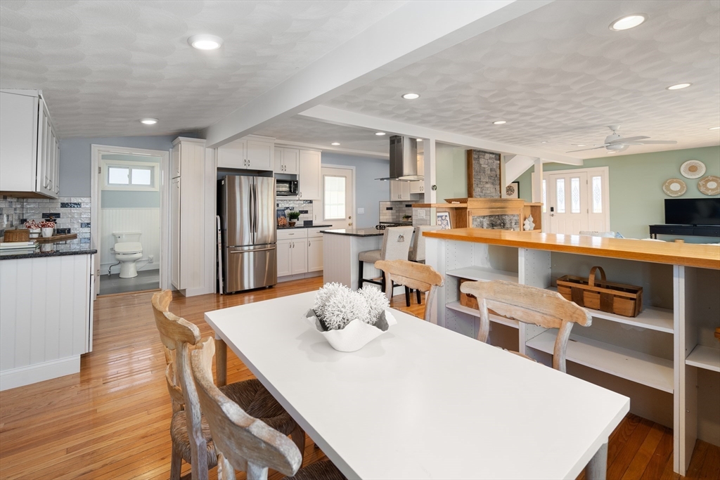43 Maple Ave