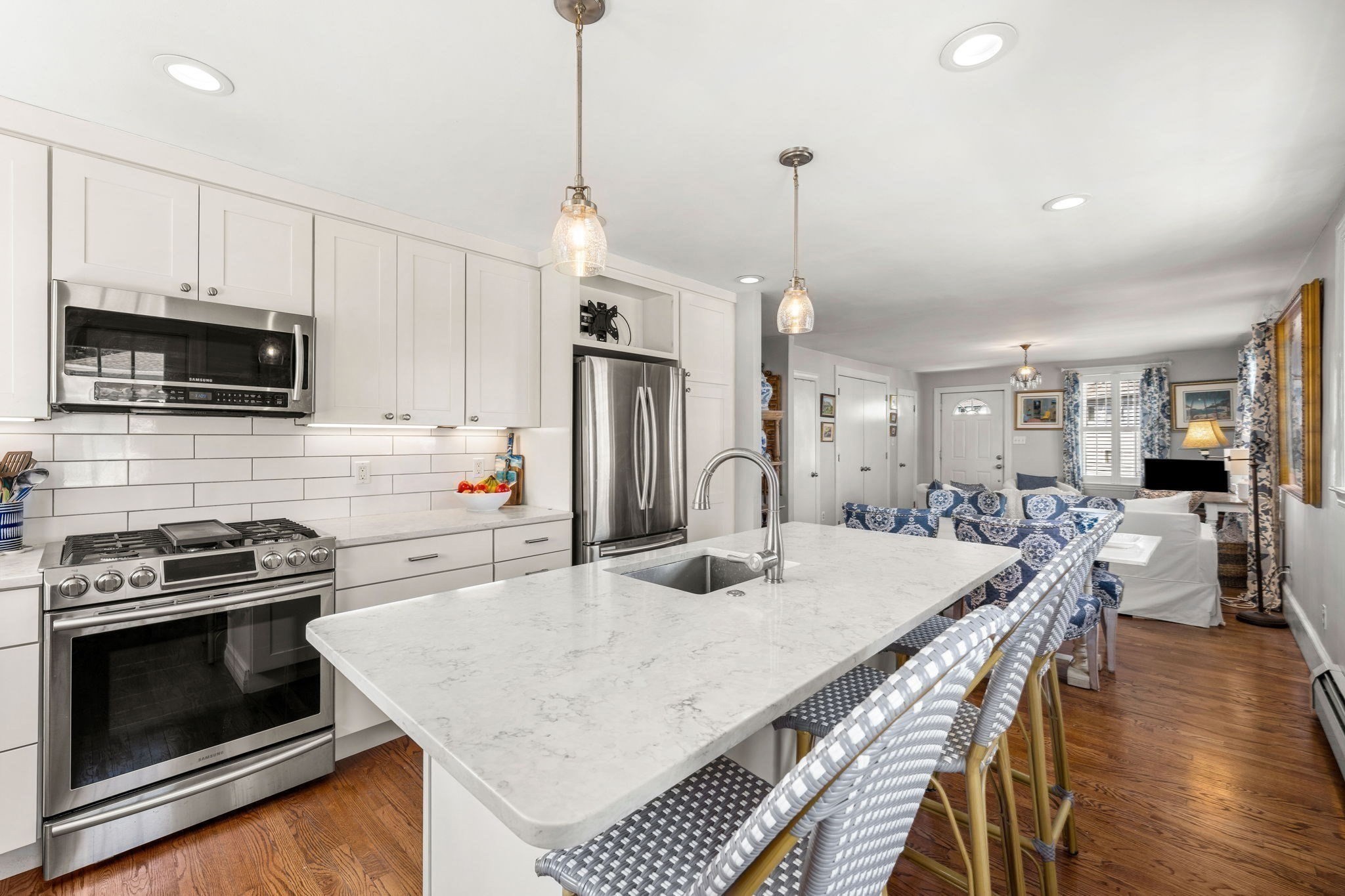 6 Fox Hill Road