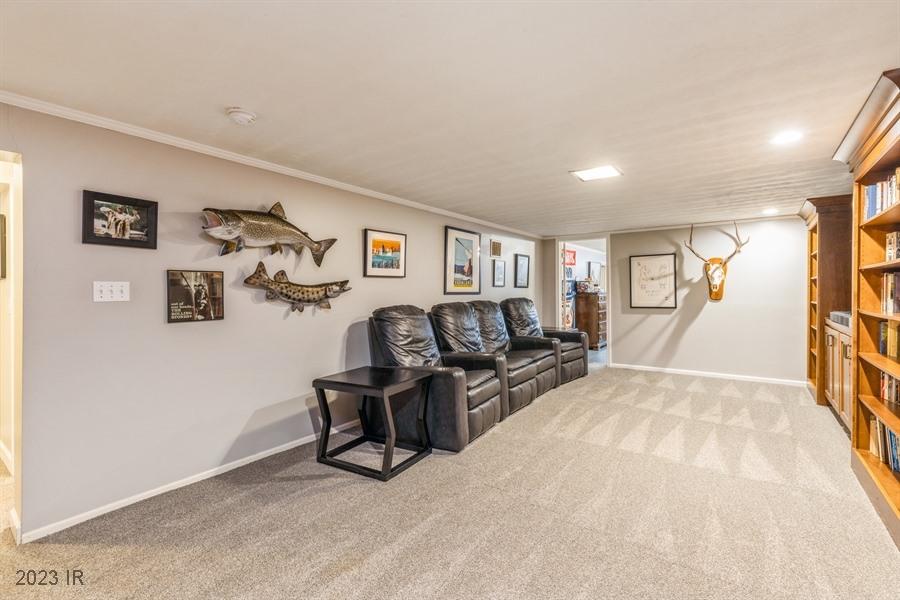 3821 River Oaks Drive