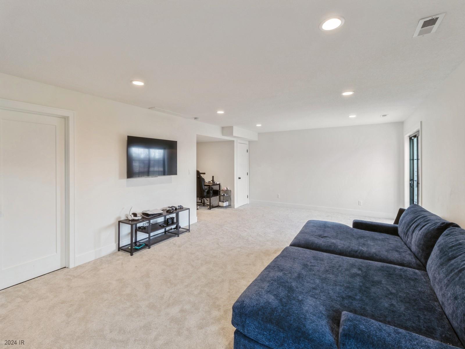 395 S 91st Street