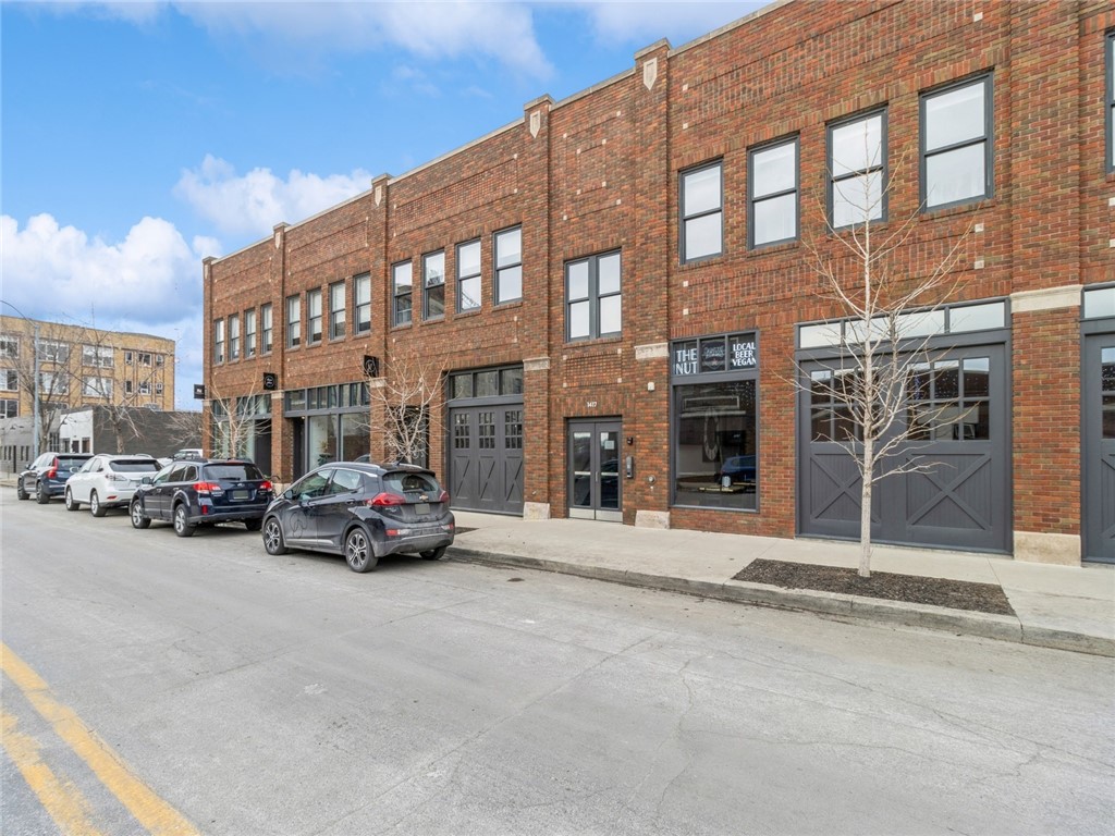 1417 Walnut Street 206