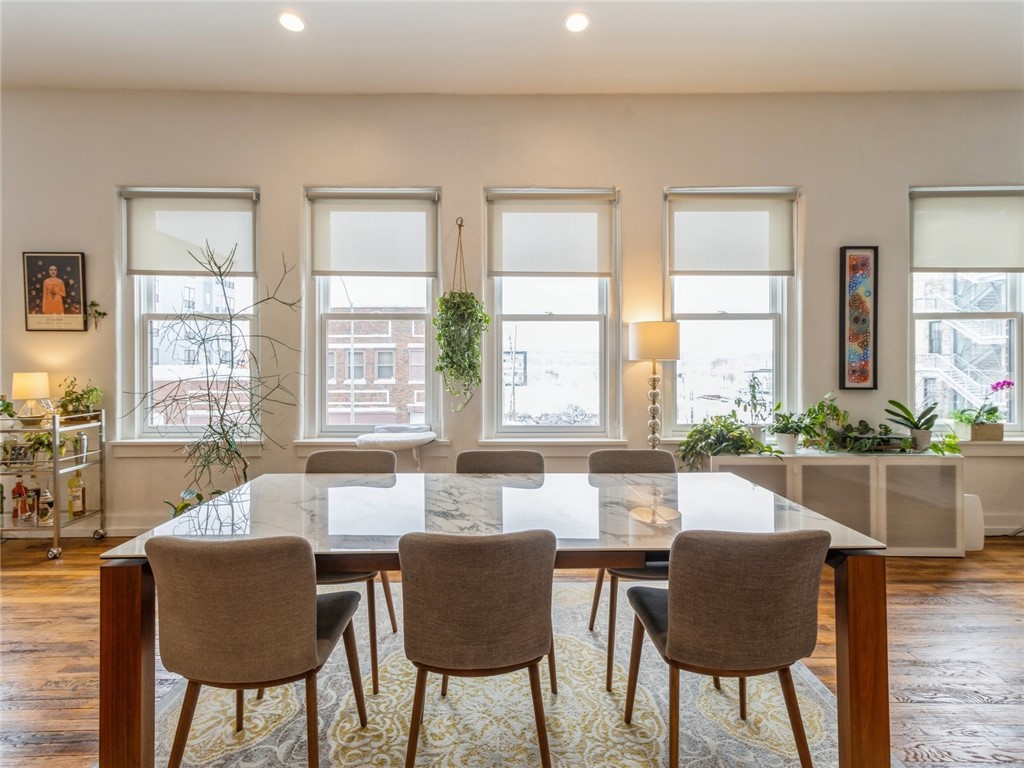 1417 Walnut Street 206
