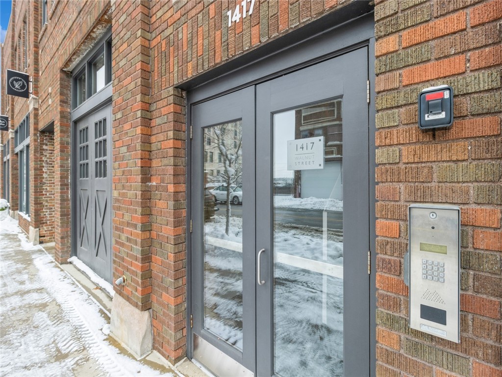 1417 Walnut Street 206