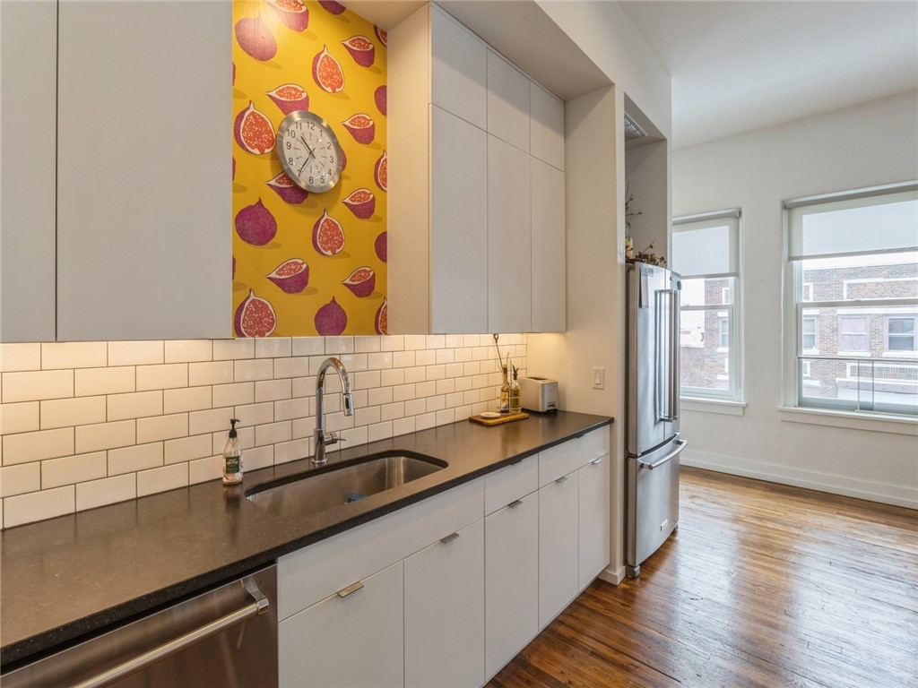 1417 Walnut Street 206