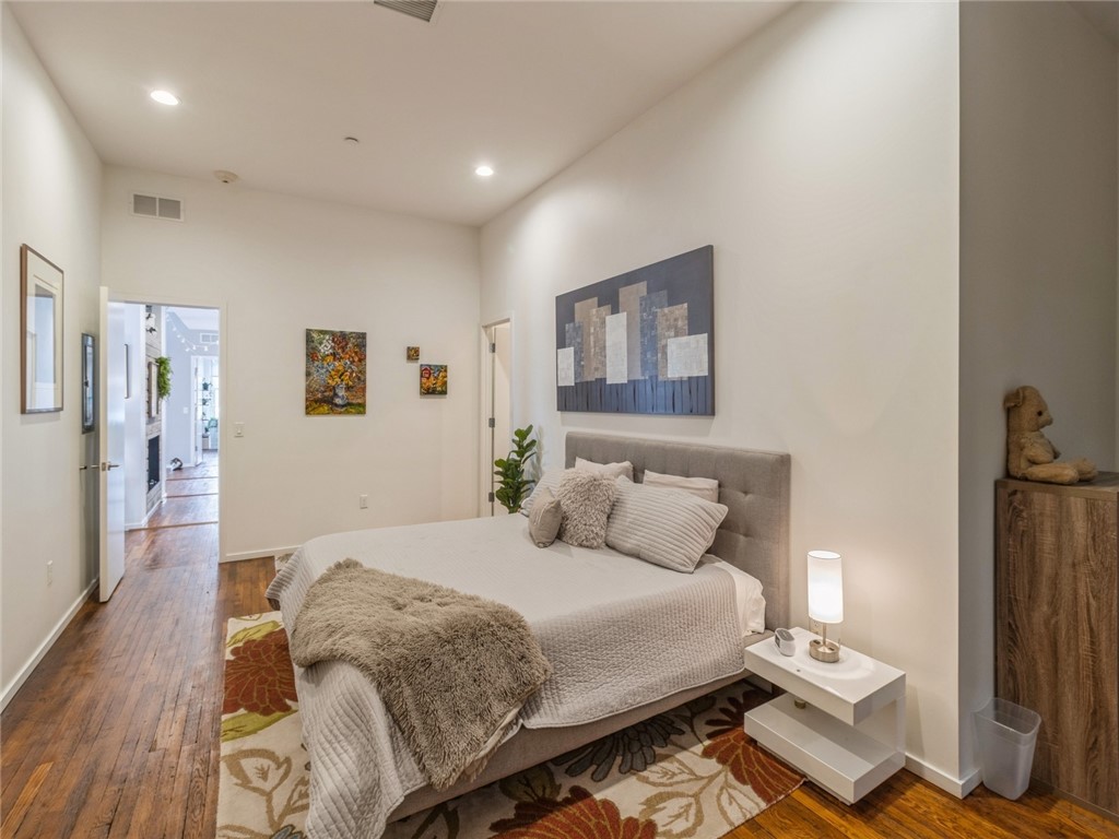 1417 Walnut Street 206