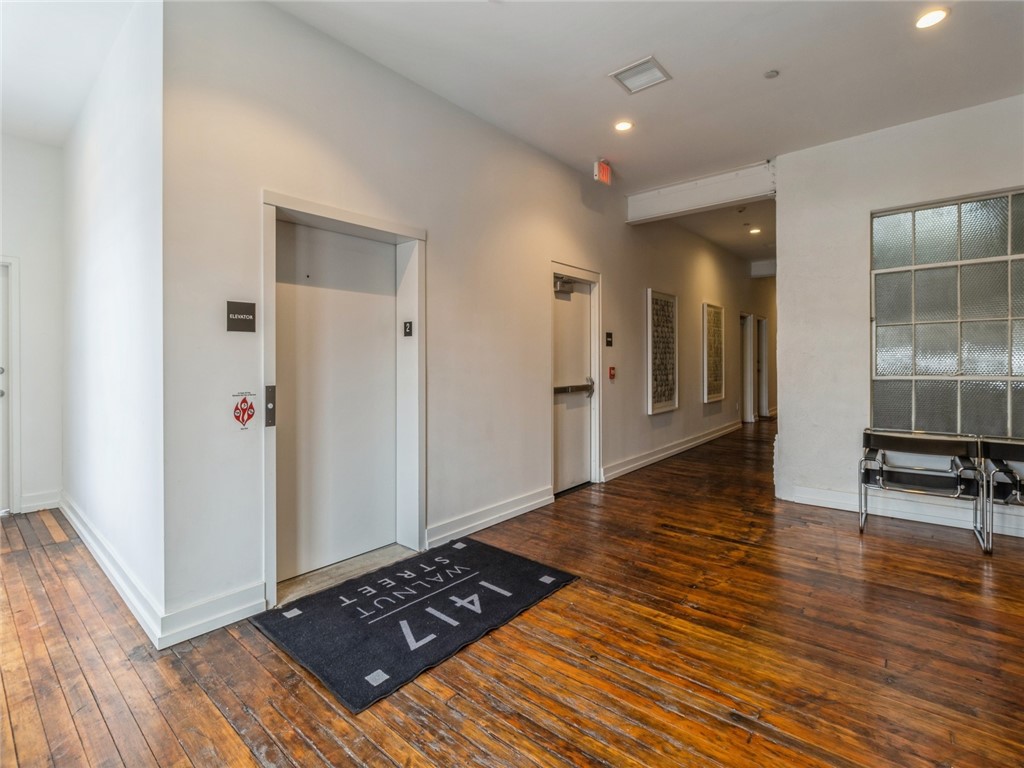 1417 Walnut Street 206