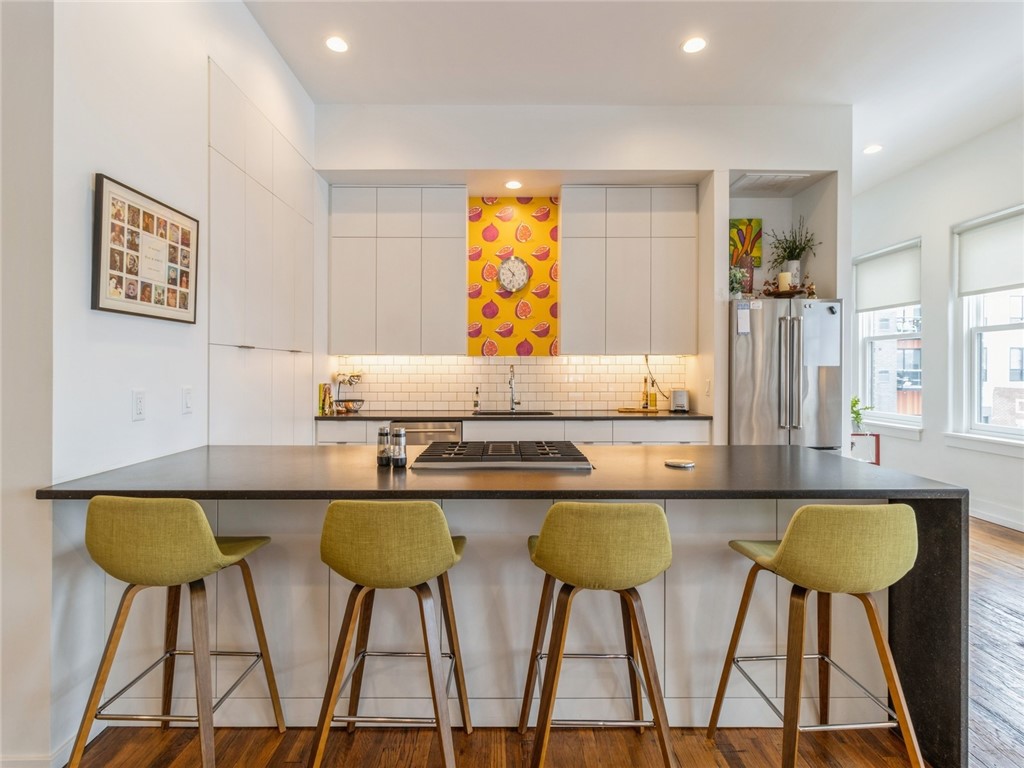 1417 Walnut Street 206