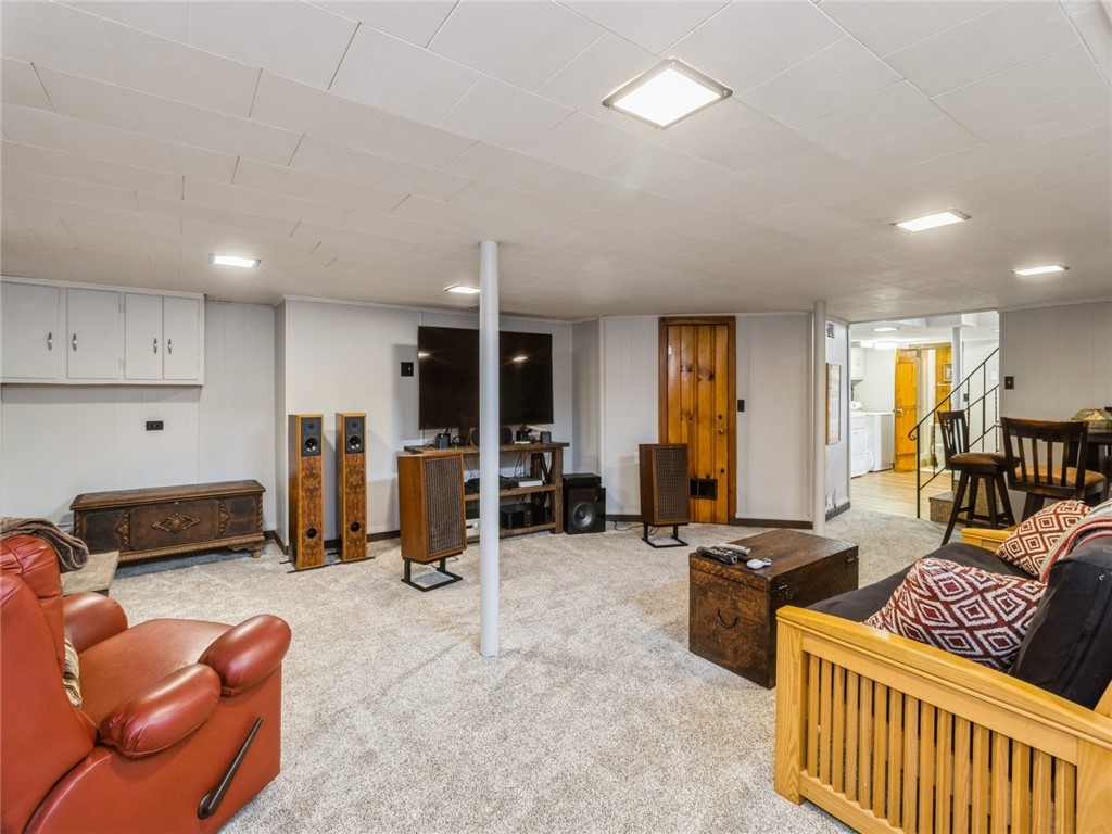 1304 Creston Avenue