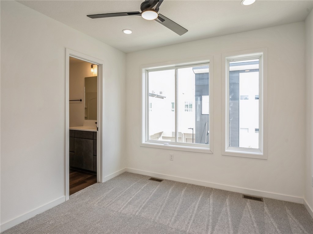 425 SW 12th Street
