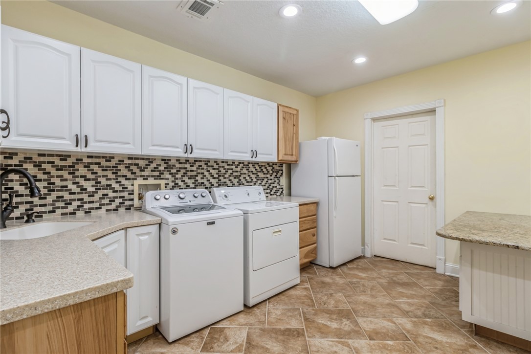 5535 Little Leaf Trail