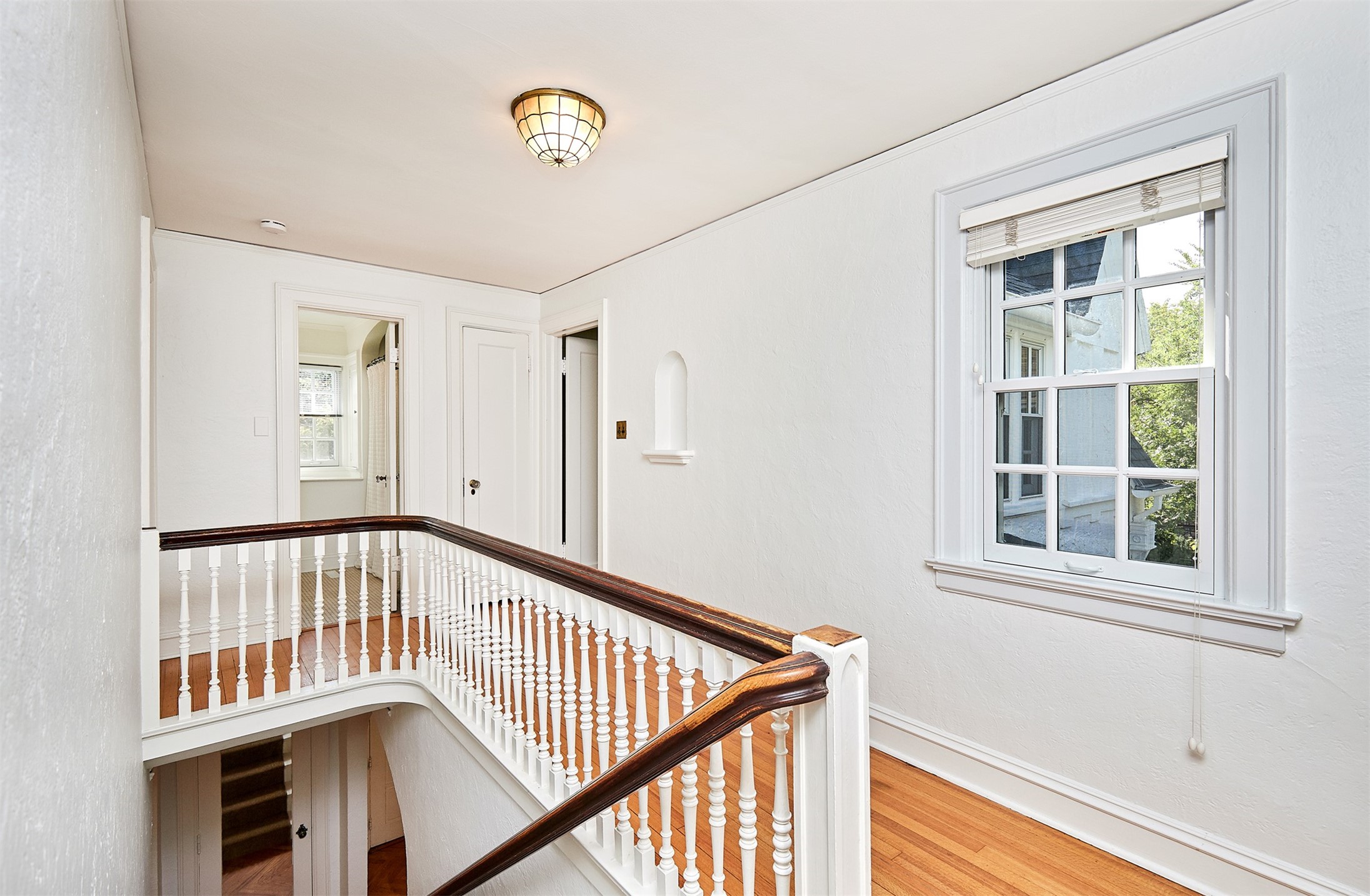 5611 Waterbury Road