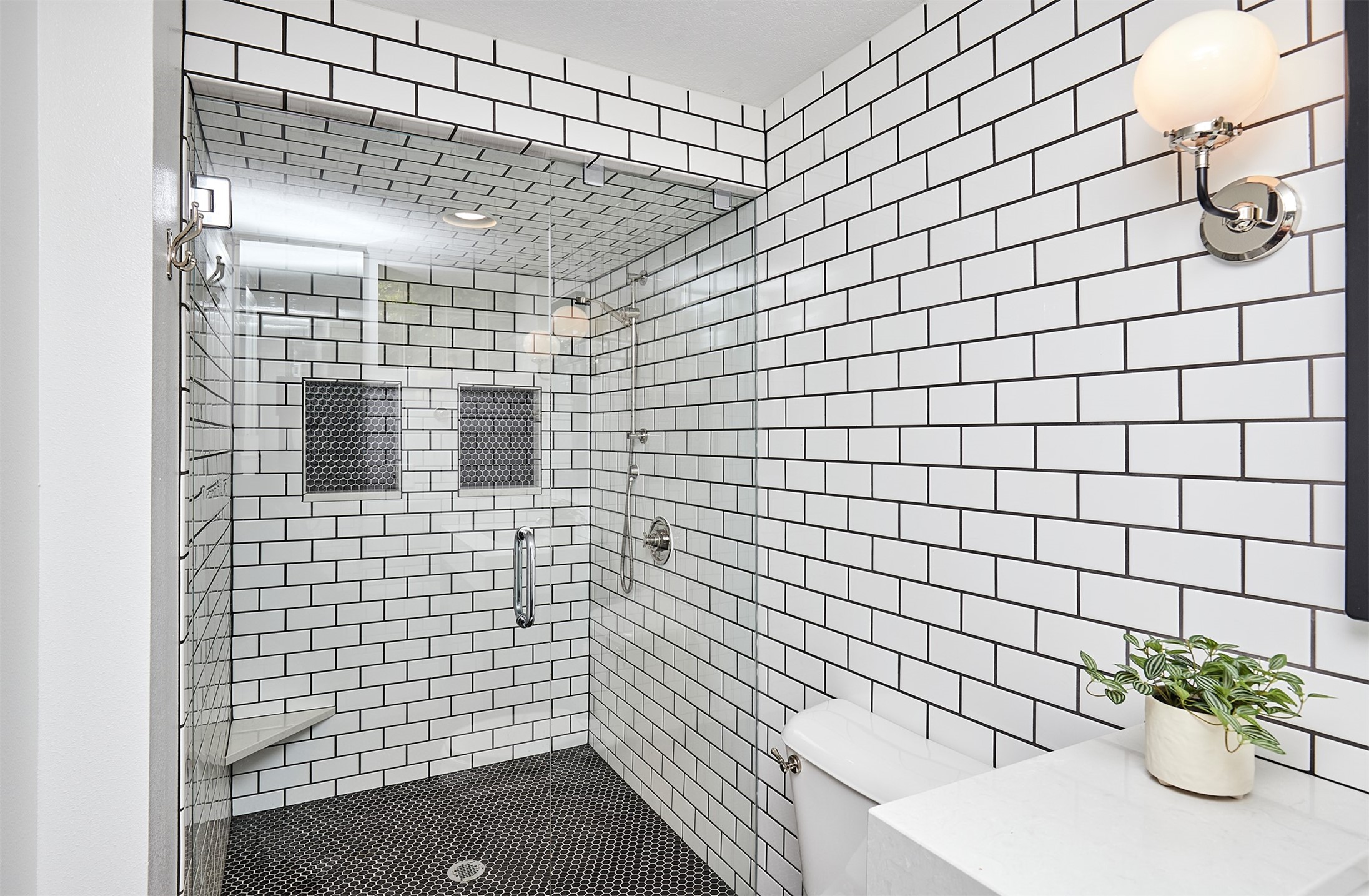 5611 Waterbury Road