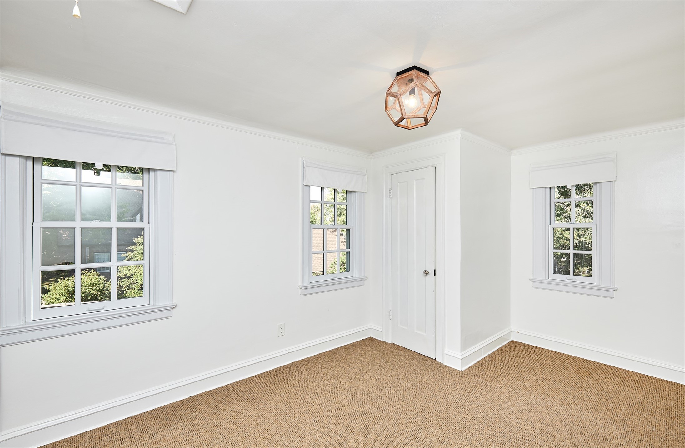5611 Waterbury Road
