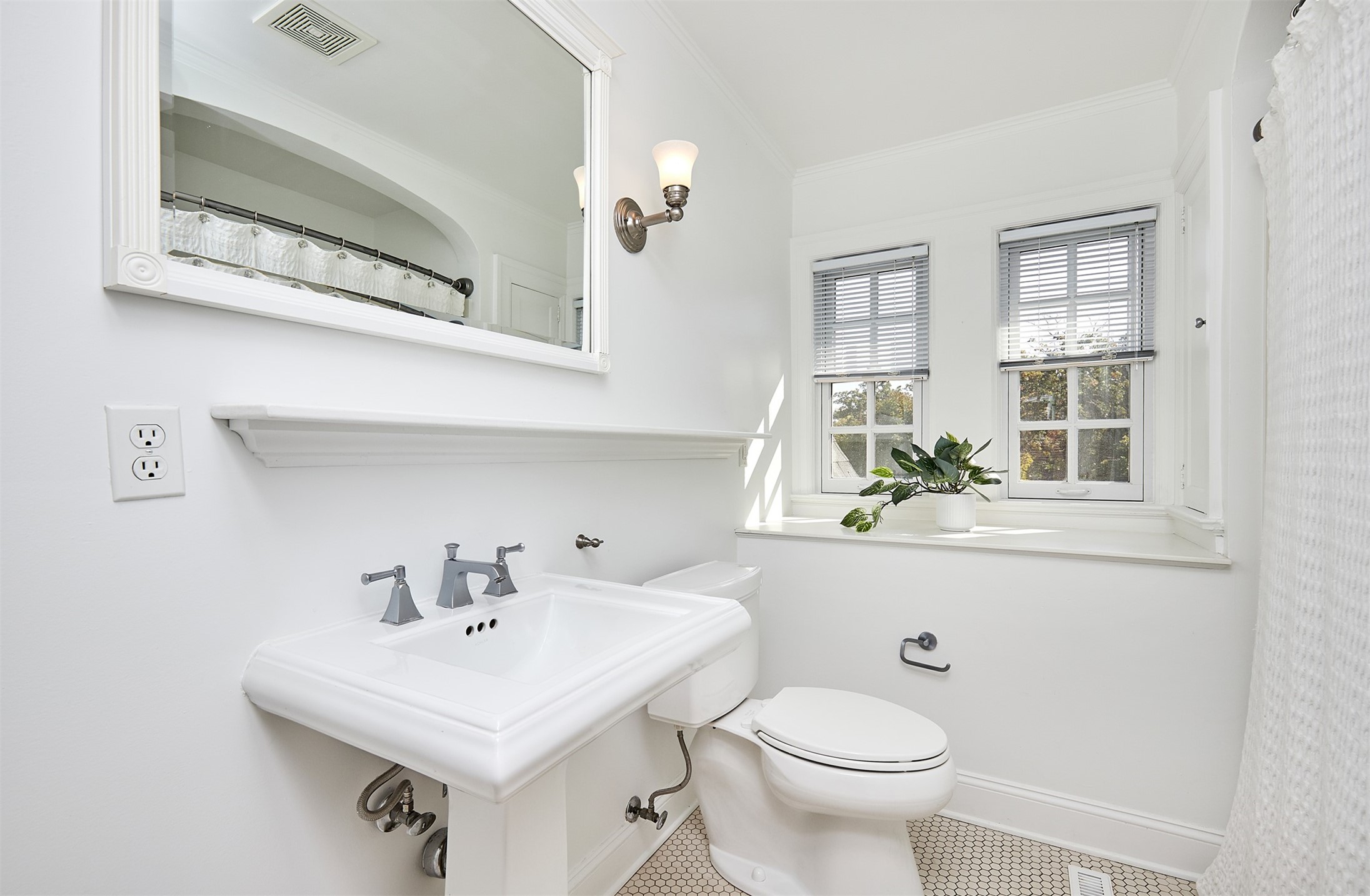5611 Waterbury Road