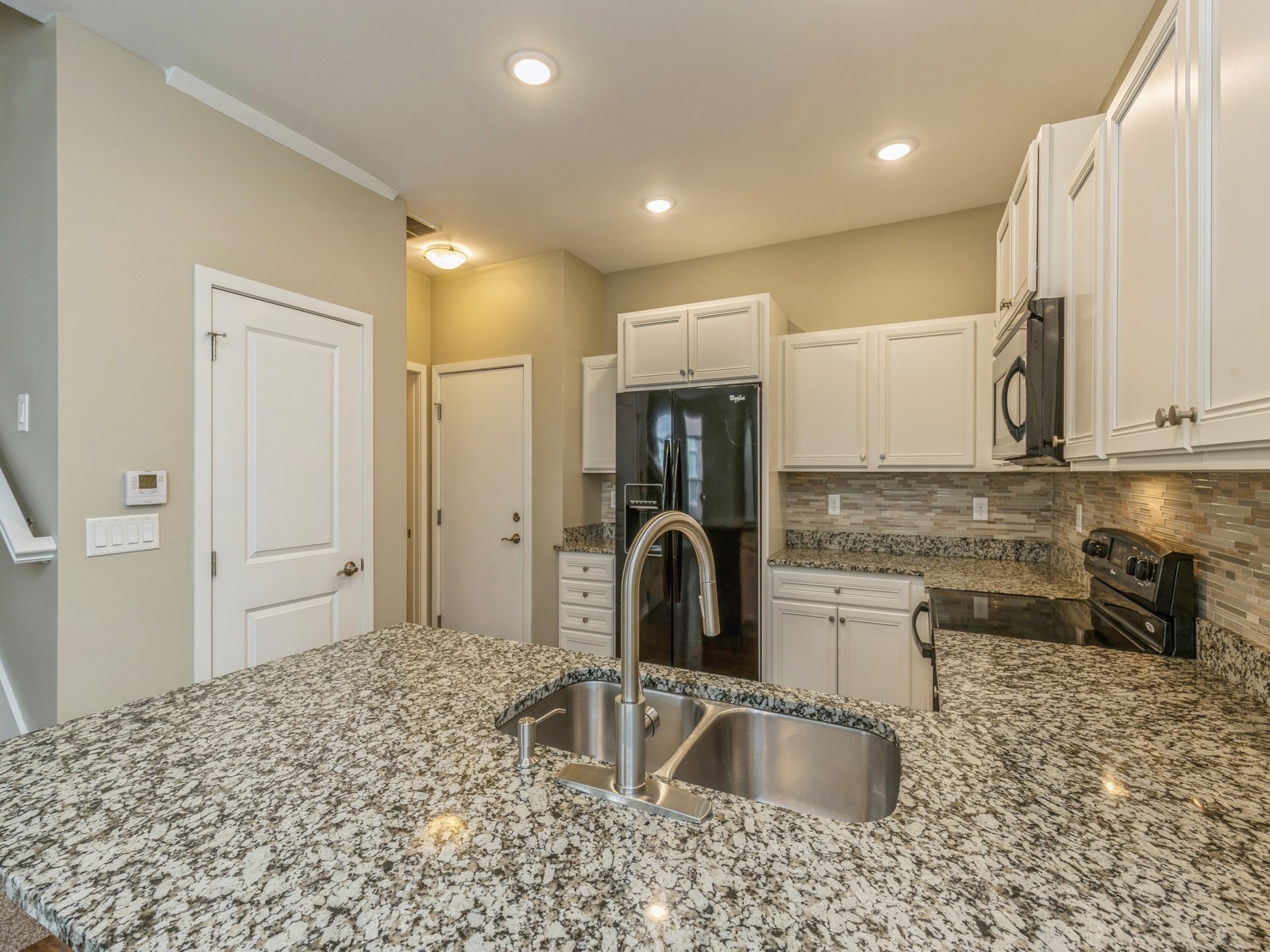 313 SW 7th Street 107